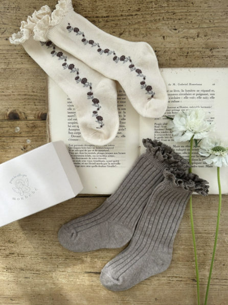 Lace Nisac Set  (Vintage Set)