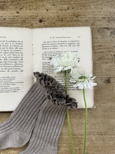 Lace Nisac Set  (Vintage Set)